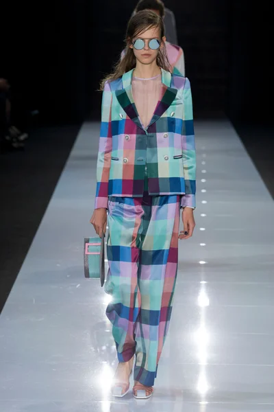 Look 22